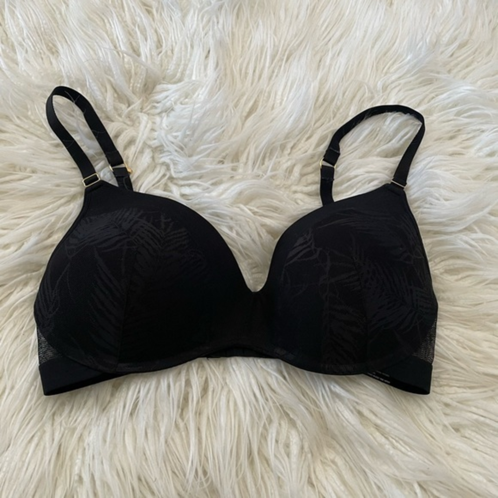 Lively Black Palm Mesh Molded Cup Wireless Bra 36dd